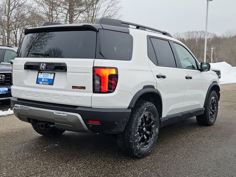 New 2026 Honda Passport TrailSport Elite image 6