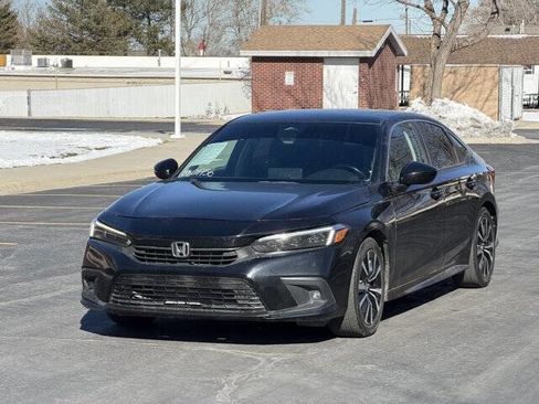 Used 2022 Honda Civic EX image 9