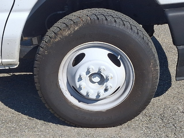Used 2024 Ford E-450 and Econoline 450 Super Duty RWD image 25