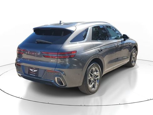 Used 2022 Genesis GV70 2.5T w/ Advanced Package image 4