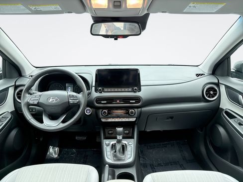 Used 2023 Hyundai Kona SEL w/ Convenience Package image 14