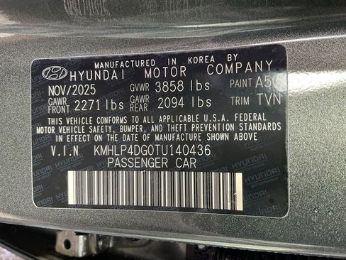 New 2026 Hyundai Elantra Limited image 40