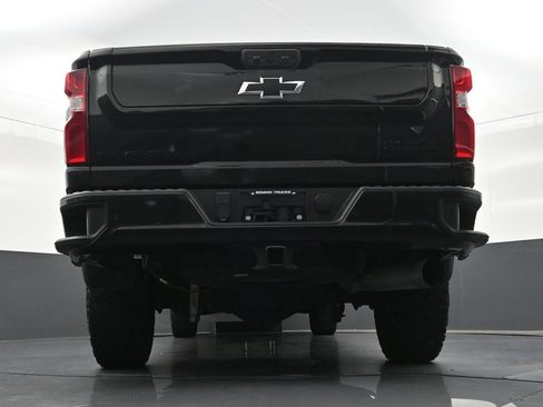 Used 2024 Chevrolet Silverado 2500 High Country w/ Midnight Edition AWD/4WD image 33