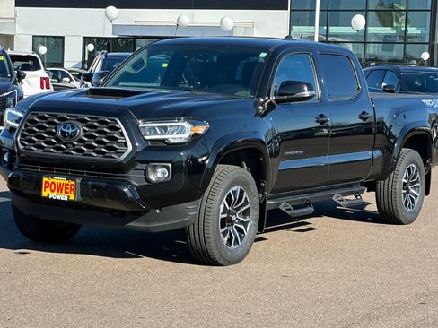 Used 2023 Toyota Tacoma TRD Sport w/ TRD Premium Sport Package image 8
