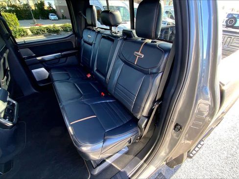 Used 2024 Ford F250 Platinum image 18