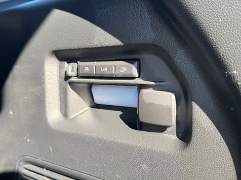 Used 2023 Ford Explorer Limited w/ Equipment Group 301A image 24