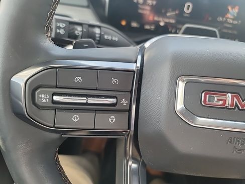 Certified 2025 GMC Acadia AT4 w/ Super Cruise Package image 19