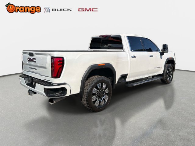 Used 2024 GMC Sierra 2500 Denali w/ Denali Reserve Package AWD/4WD image 2