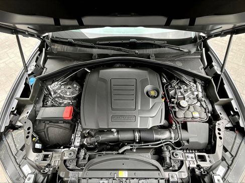 New 2026 Jaguar F-PACE R-Dynamic S image 11