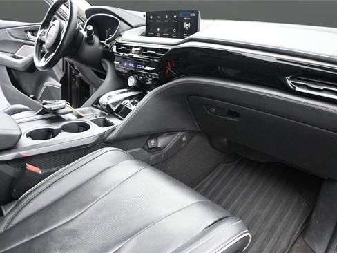 Certified 2023 Acura MDX SH-AWD w/ Advance Package image 18