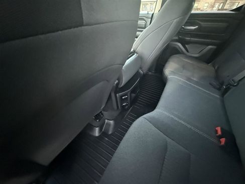 Used 2020 RAM 1500 Tradesman AWD/4WD image 19