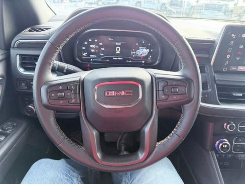 Used 2023 GMC Yukon AT4 AWD/4WD image 14