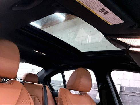 Certified 2023 BMW 330e xDrive w/ Convenience Package image 24