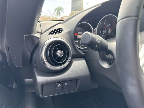 Used 2022 MAZDA MX-5 Miata RF Grand Touring RWD image 25