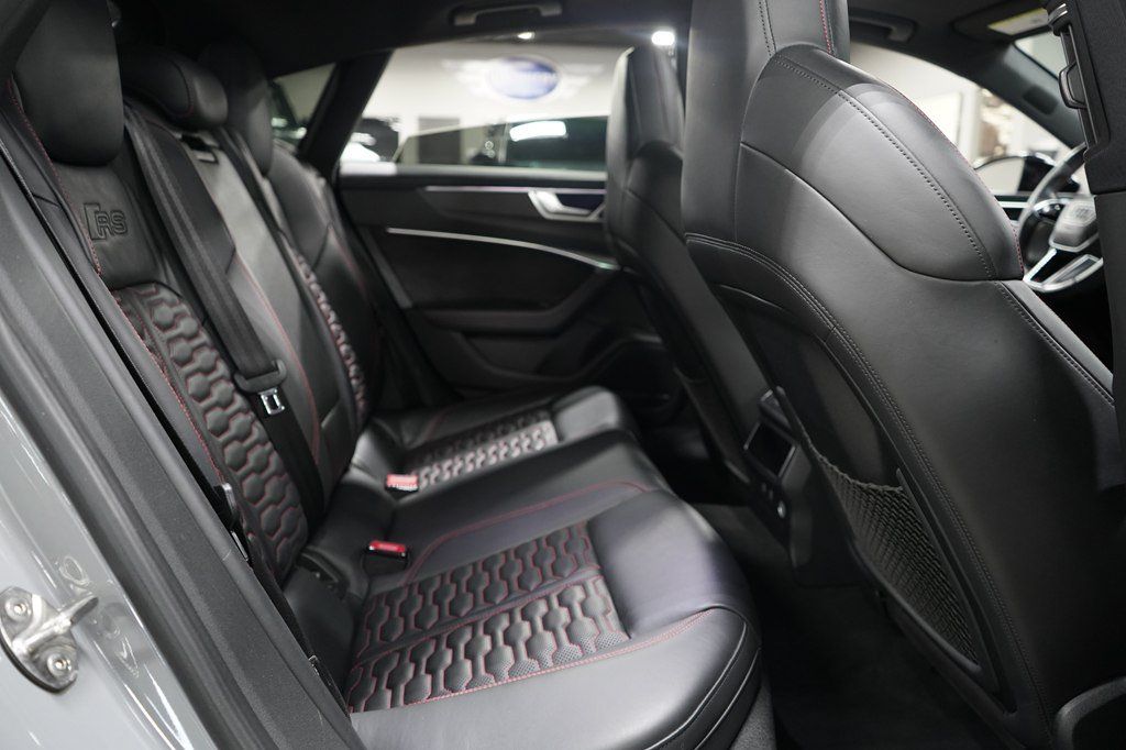 Used 2021 Audi RS 7 Sportback w/ Black Optic Package AWD/4WD image 28