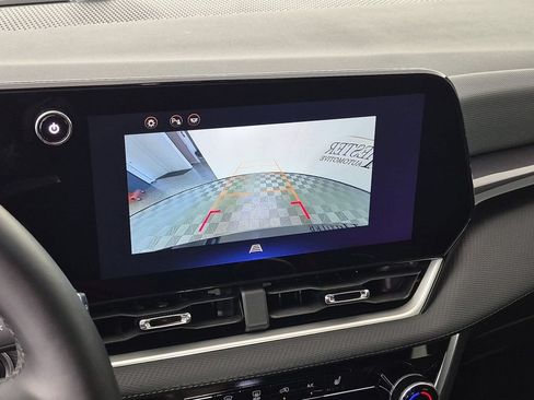 Certified 2025 Chevrolet Equinox LT FWD image 25