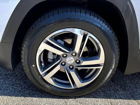 Certified 2020 GMC Terrain SLT image 29