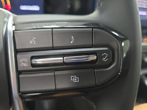 New 2026 Chevrolet Colorado LT AWD/4WD image 18