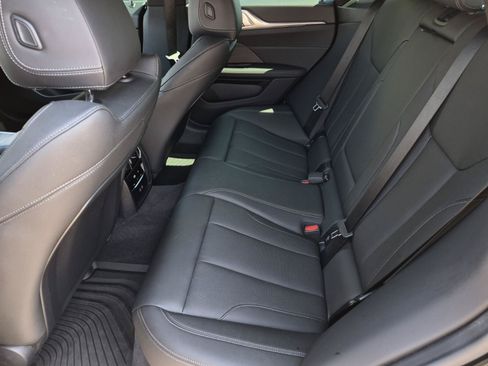 Certified 2025 BMW 430i w/ Premium Package RWD image 17