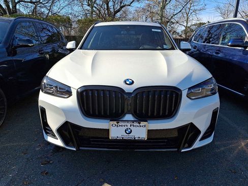 Used 2024 BMW X3 xDrive30i w/ Premium Package image 2