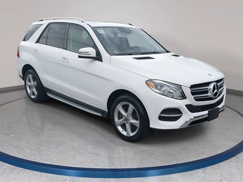 Used 2018 Mercedes-Benz GLE 350 4MATIC image 3
