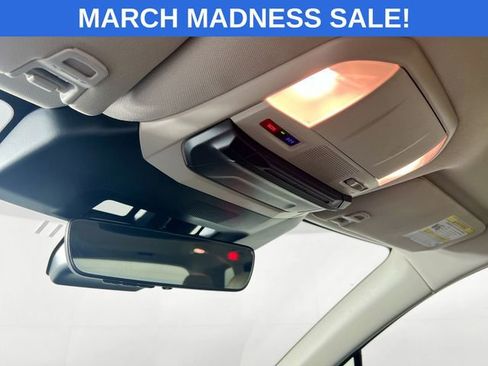 Used 2023 Subaru Ascent Premium w/ Convenience Package image 12