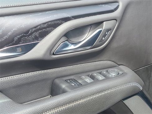 Used 2022 GMC Yukon Denali image 22