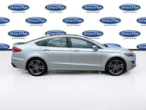 Used 2019 Ford Fusion Titanium FWD image 8