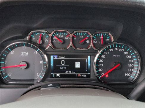 Used 2018 Chevrolet Tahoe Premier RWD image 9