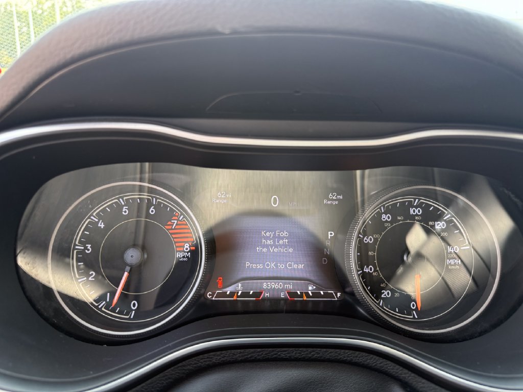 Used 2019 Jeep Cherokee Trailhawk w/ Cold Weather Group AWD/4WD image 14