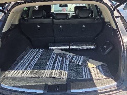 Used 2014 INFINITI QX70 AWD w/ Premium Package image 13