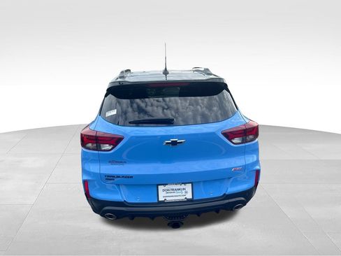 Used 2023 Chevrolet TrailBlazer RS w/ Sun and Liftgate Package AWD/4WD image 4