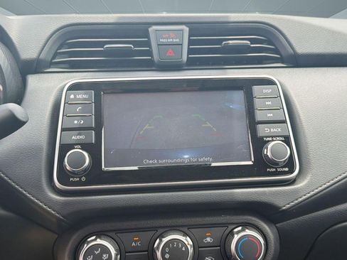 Used 2025 Nissan Versa S w/ S Plus Package FWD image 23