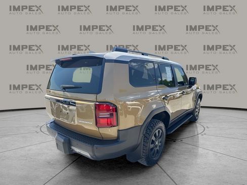 Used 2024 Toyota Land Cruiser image 5