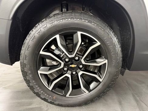 Certified 2023 Chevrolet TrailBlazer ACTIV w/ Sun and Liftgate Package image 11