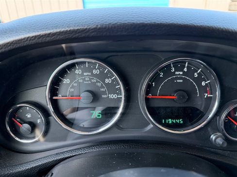 Used 2014 Jeep Wrangler Unlimited Sport w/ Quick Order Package 24S AWD/4WD image 14