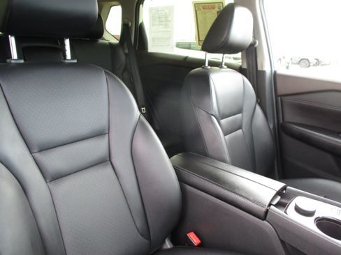 Used 2023 Nissan Rogue SV w/ SV Premium B Package AWD/4WD image 42