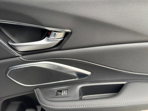 New 2026 Acura RDX SH-AWD image 33