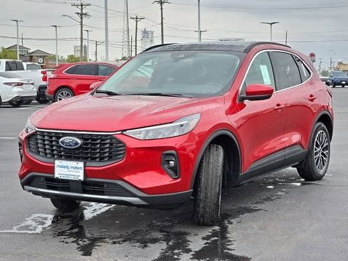 New 2026 Ford Escape SE image 60