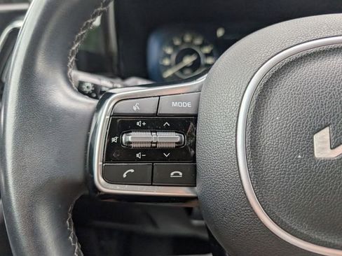 Used 2023 Kia Sorento SX FWD image 21