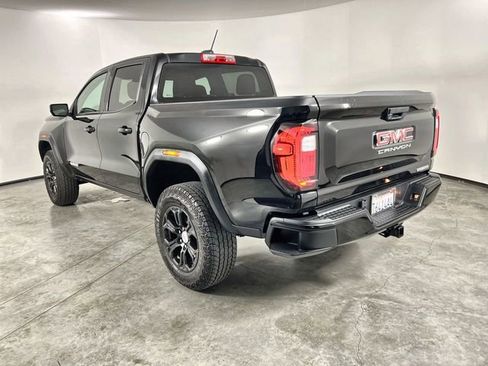 Used 2024 GMC Canyon Elevation w/ Trailering Package image 6