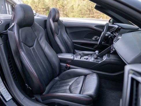 Used 2021 Audi R8 V10 image 45