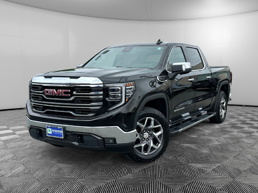 Used 2023 GMC Sierra 1500 SLT AWD/4WD image 1