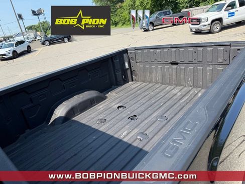 Used 2025 GMC Sierra 3500 Denali Ultimate AWD/4WD image 6