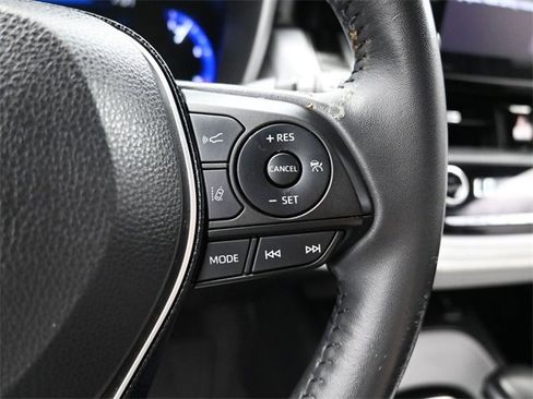 Used 2021 Toyota Corolla XSE image 7