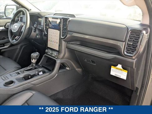 New 2025 Ford Ranger Lariat w/ Black Appearance Package image 20