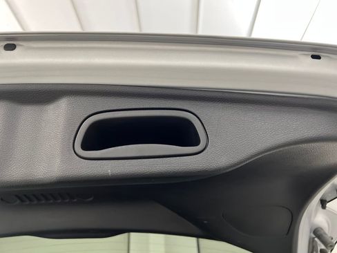 Used 2024 Jeep Compass Trailhawk image 31