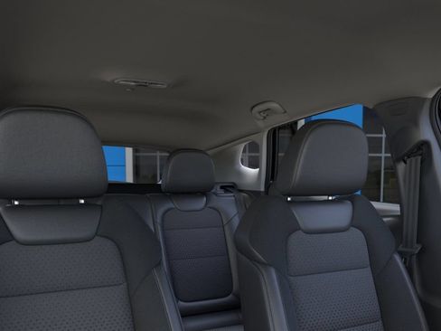 New 2026 Chevrolet Trax LT w/ Driver Confidence Package FWD image 25