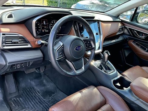 Used 2023 Subaru Outback Touring image 17