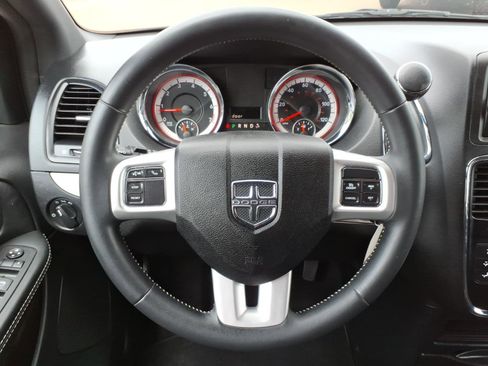 Used 2015 Dodge Grand Caravan SE w/ Quick Order Package 29E SE FWD image 20